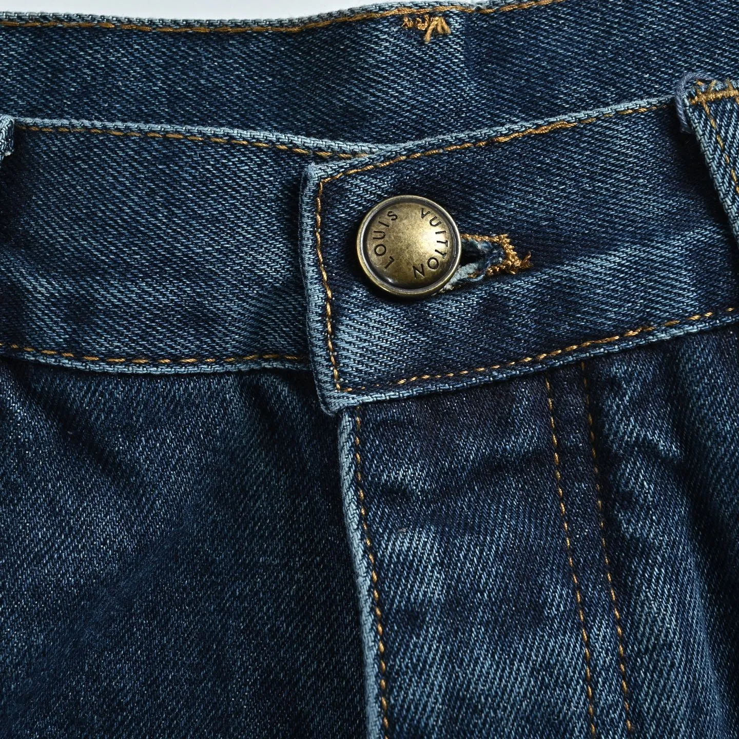 Louis Vuitton/Louis Vuitton cuffed presbyopic skateboard jeans